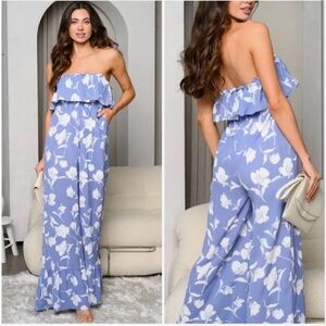 NWT TCEC Women’s floral jumpsuit romper size L